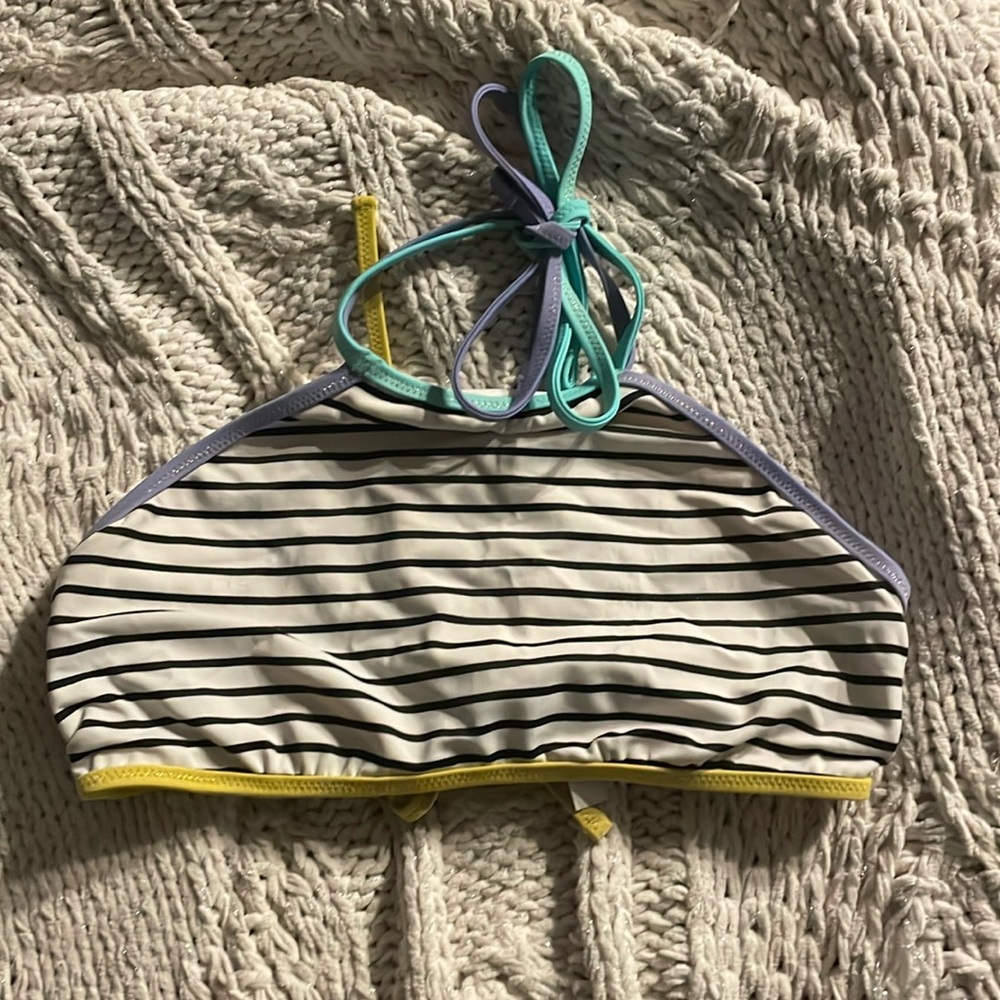 Victoria’s Secret bikini top